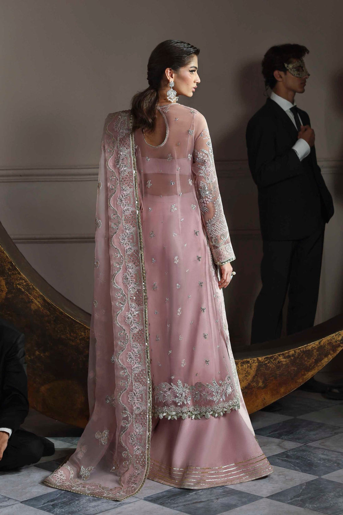 Akbar Aslam | Deewani Wedding Formals | Shahmeena