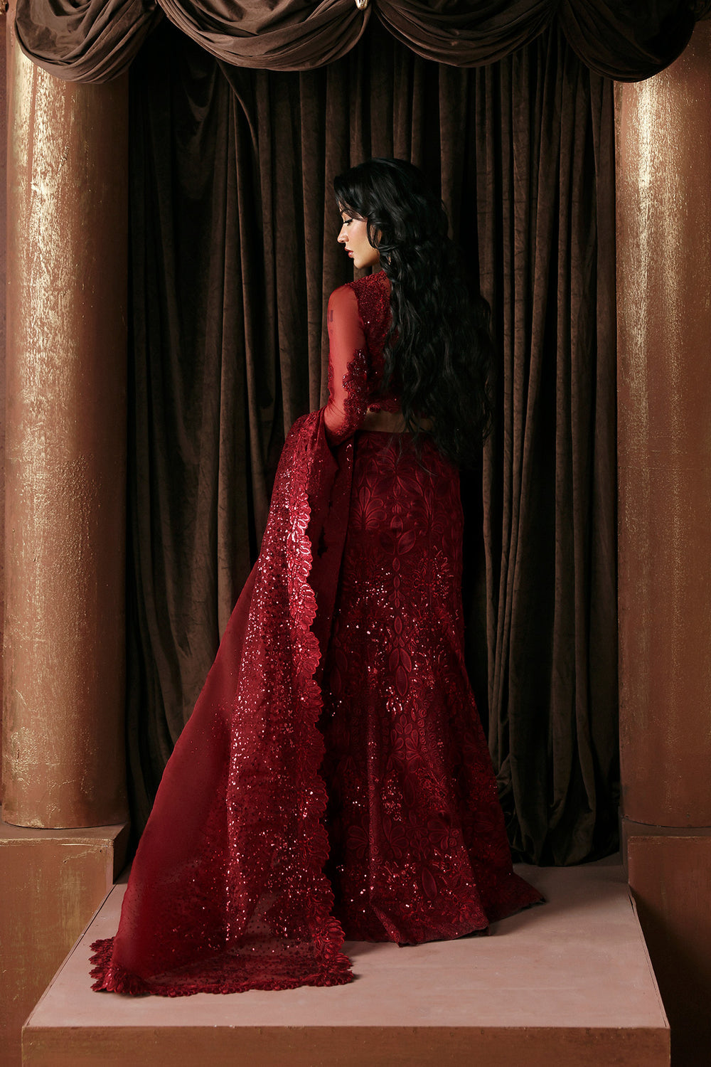 Afrozeh Lover maroon organza lehenga choli, photo 2