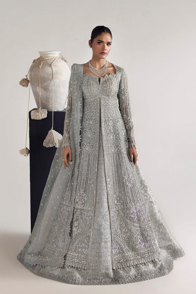 Akbar Aslam | Luxury Formals | Veyra