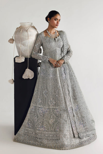 Akbar Aslam | Luxury Formals | Veyra