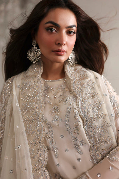 Akbar Aslam | Luxury Formals | Estelle