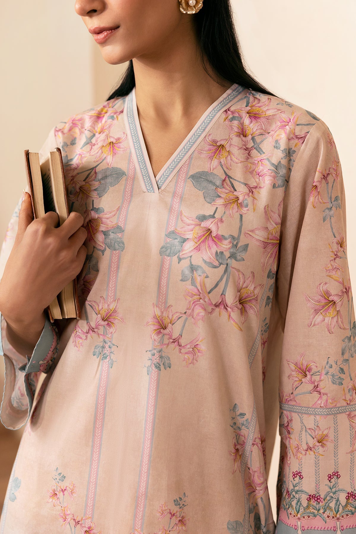 Sahar | Selene 25 | Ivory Blossom -  Sahar Ladies Clothes -  House of Maryam