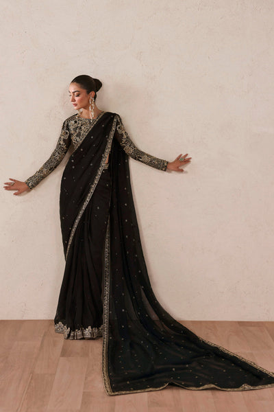 Akbar Aslam | Luxury Formals | Amoura