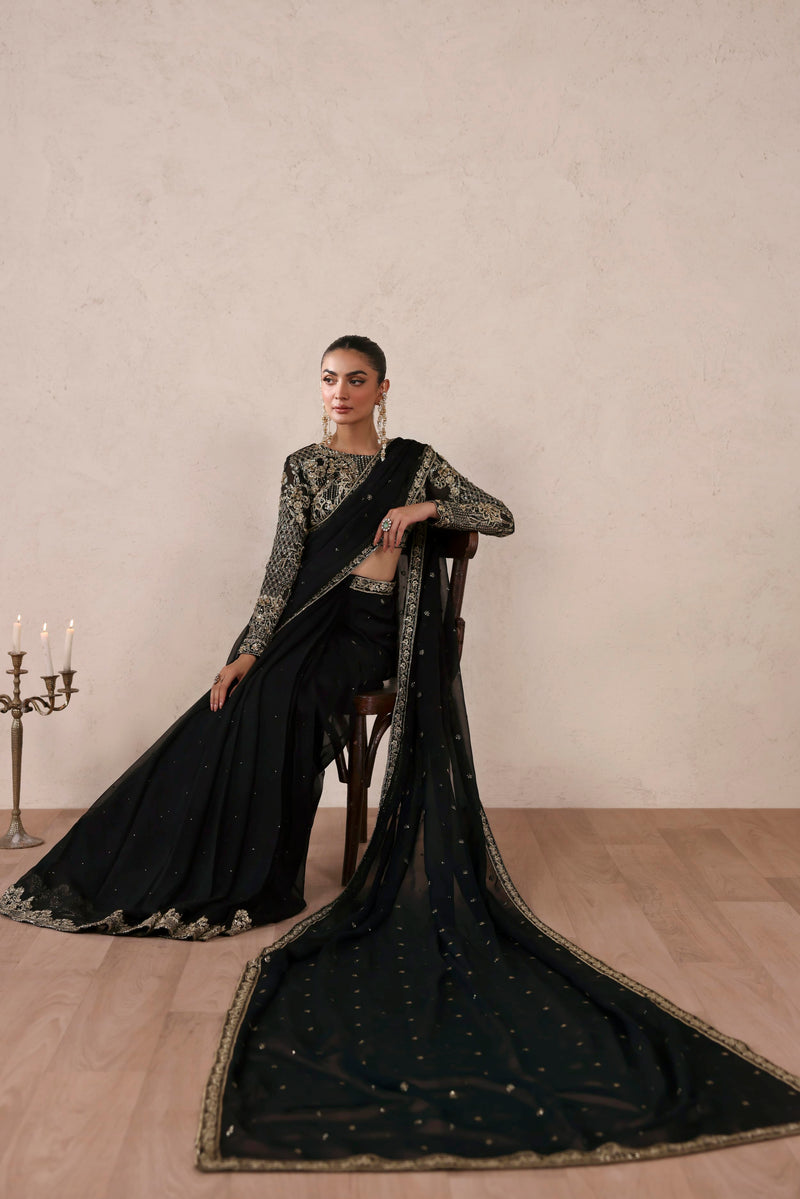 Akbar Aslam | Luxury Formals | Amoura, image 5