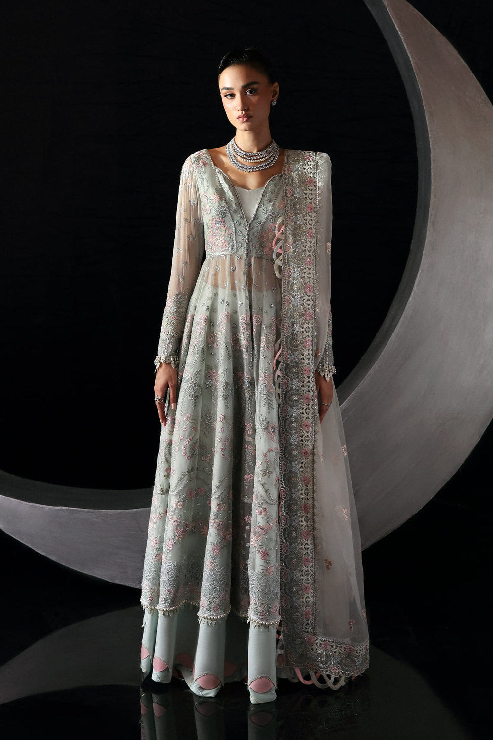Zarposh | Moonlit Muse | Verae