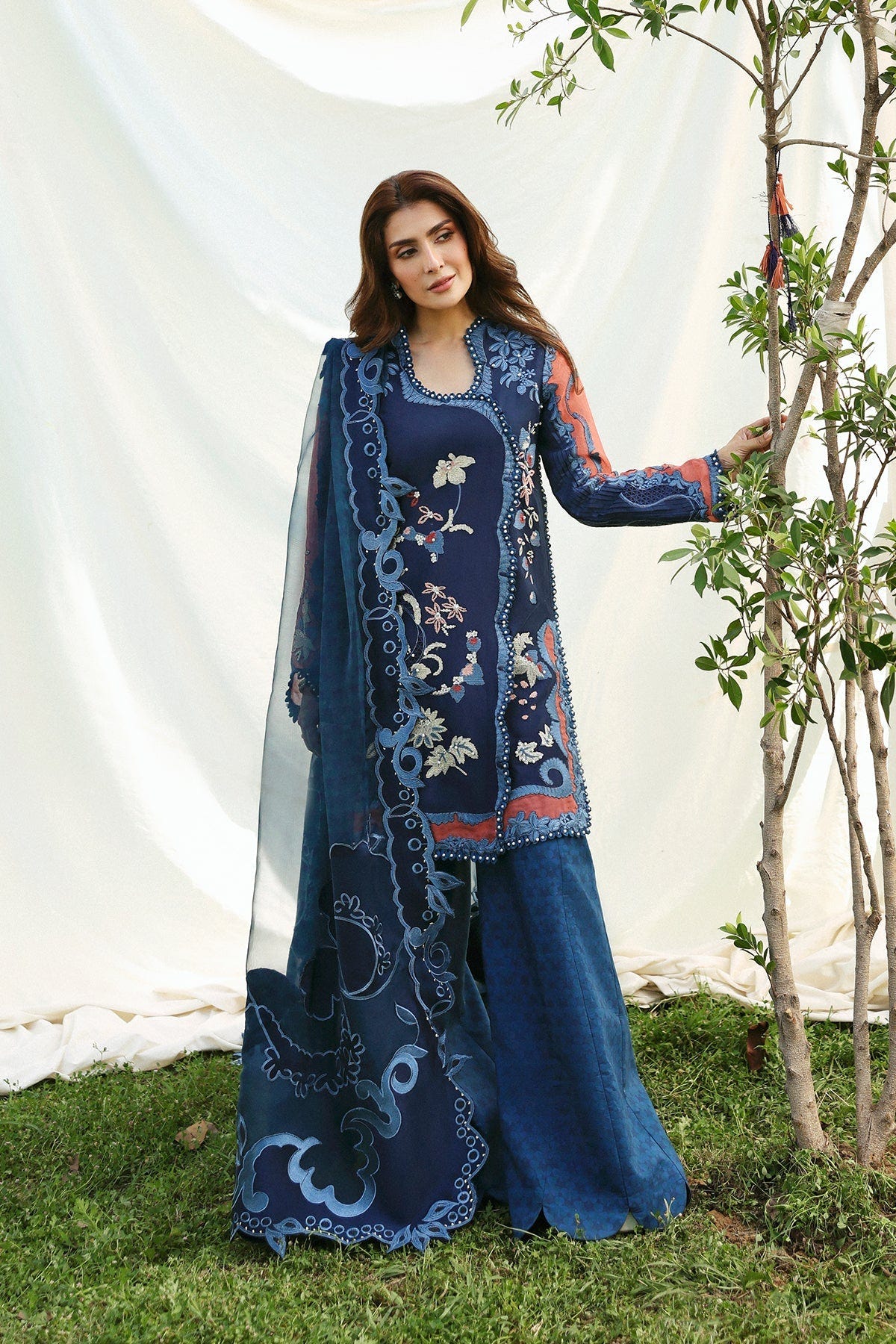 Afrozeh Avaia navy embroidered lawn suit