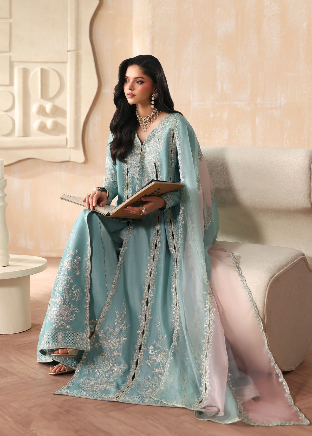 Kanwal Malik | Rea Luxury Pret 26 | Triana, image 5