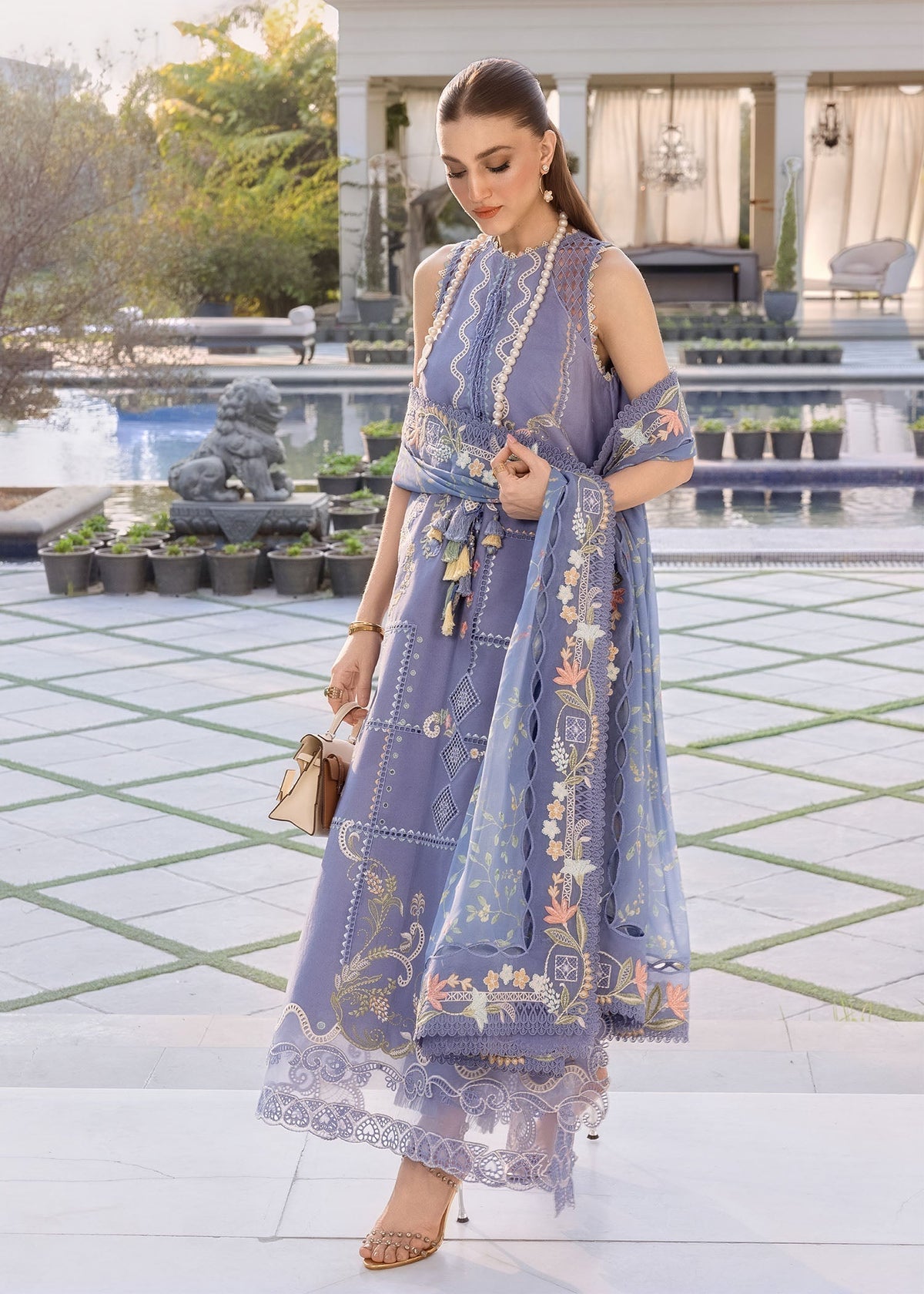 Crimson | flow lawn 26 | FLORAL SERENITY-D1B, image 5