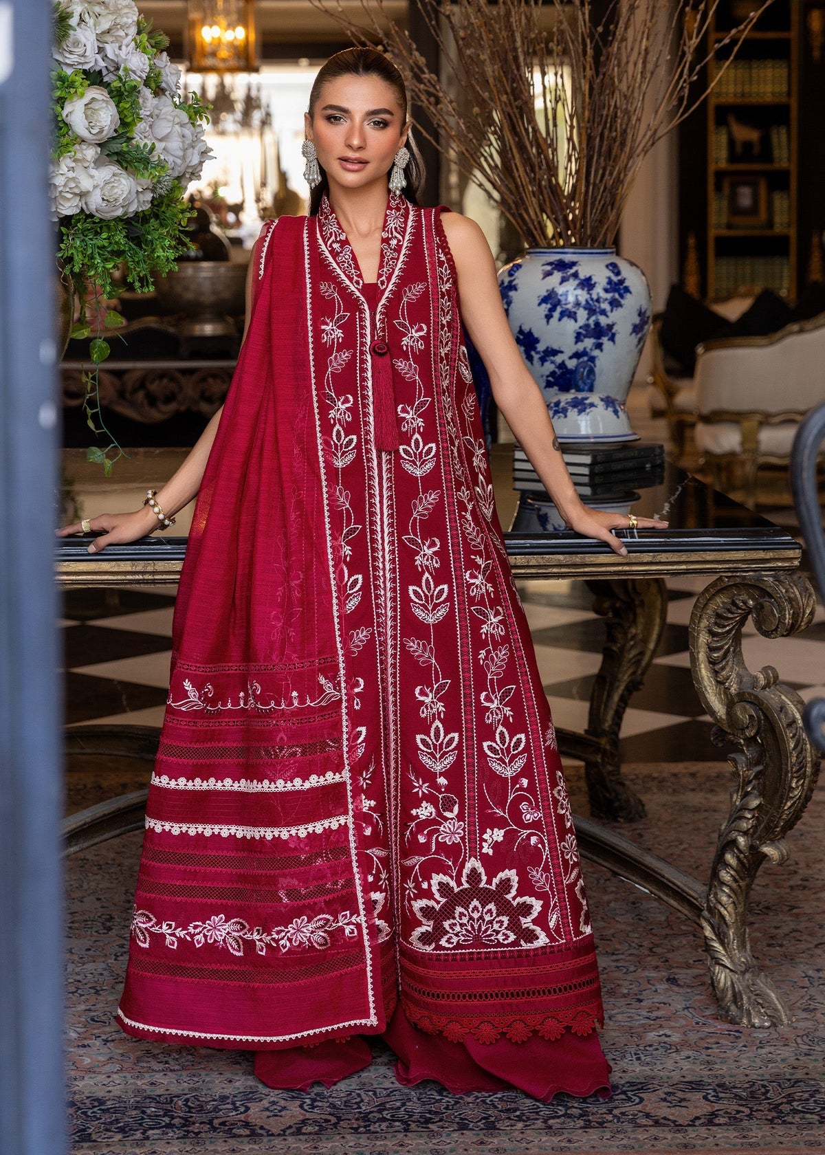 Crimson | flow lawn 26 | A HANDMADE TALE-D5A