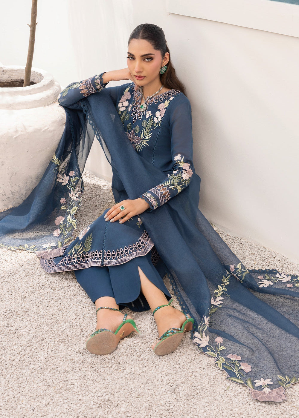 Saira Shakira | Rosea Casual Pret 25 | Midnight -  Saira Shakira Ladies Clothes - Original Designer Dress - House of Maryam