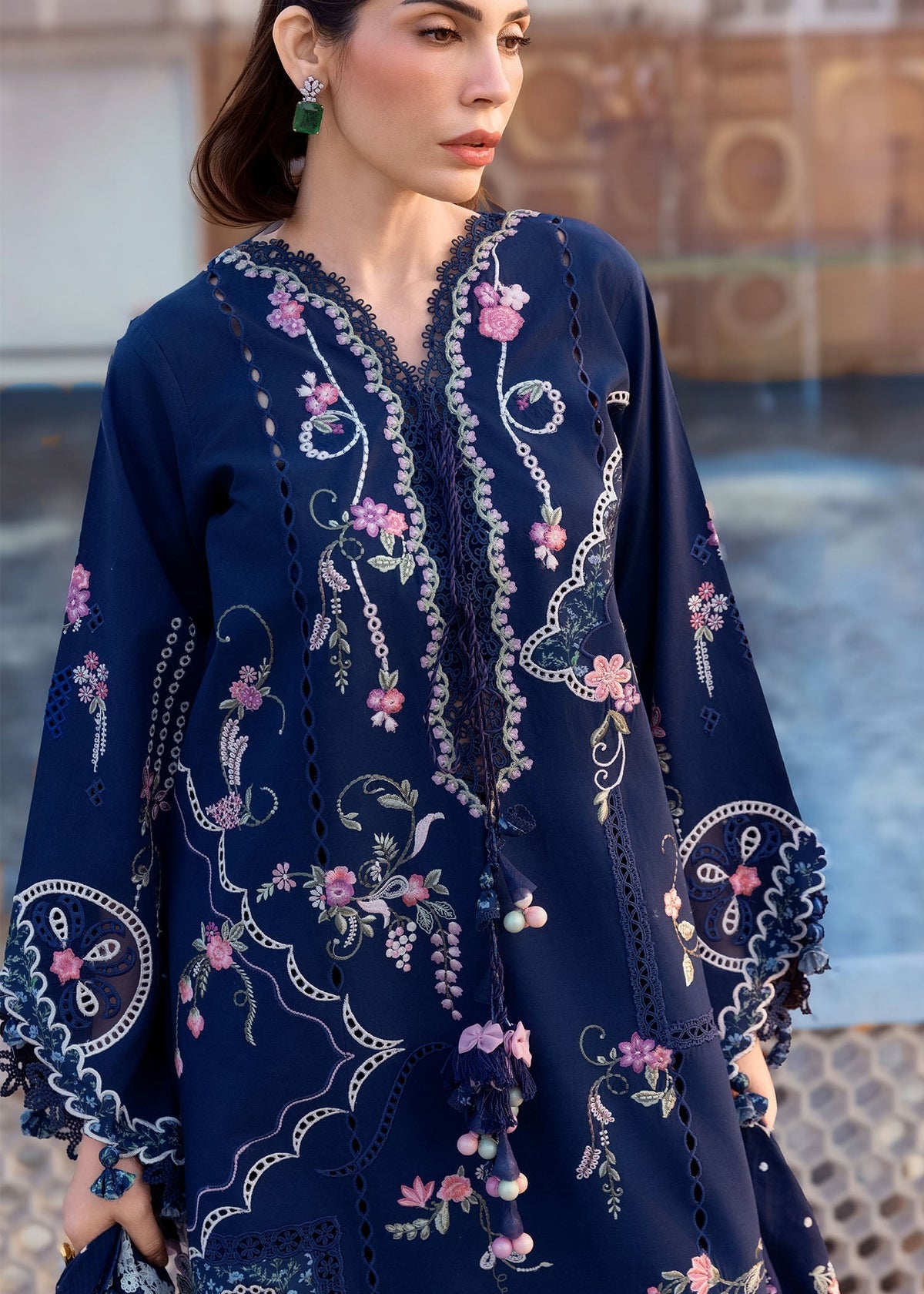 Crimson | flow lawn 26 | MANIFESTED MEADOWS - D7B, image 4