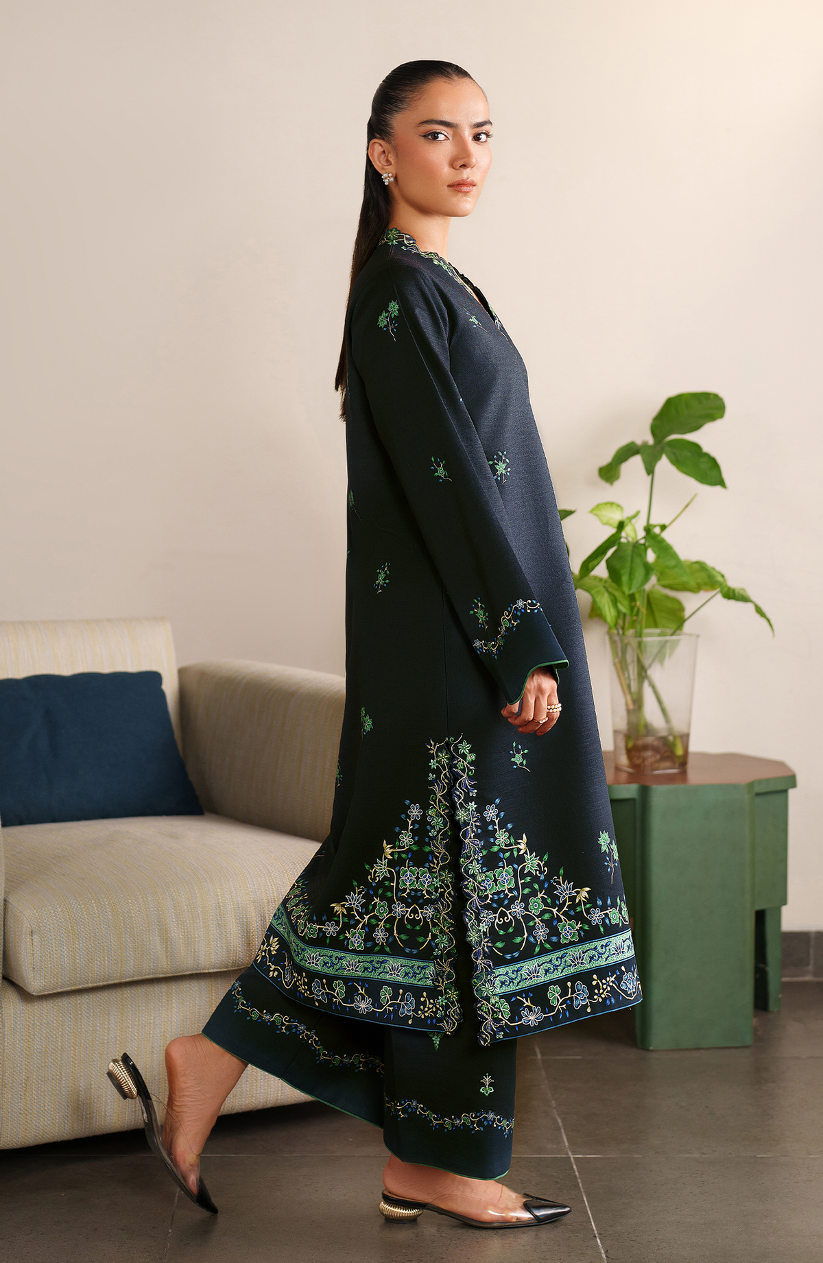 Seran | Bellini Winter 25 | Noire-3