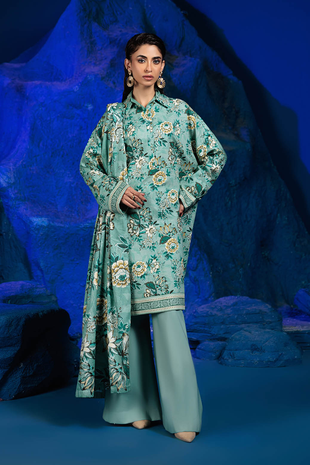 Bonanza Satrangi | Floral Factory 3 Pc (2W24P3P362) -  Bonanza Satrangi Unstitched - Original Designer Dress - House of Maryam