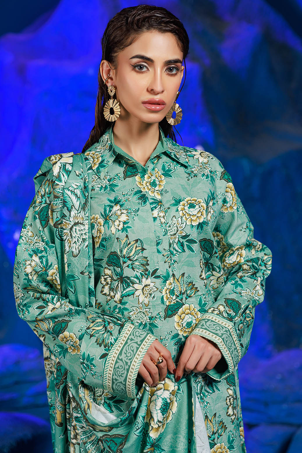 Bonanza Satrangi | Floral Factory 3 Pc (2W24P3P362) -  Bonanza Satrangi Unstitched - Original Designer Dress - House of Maryam