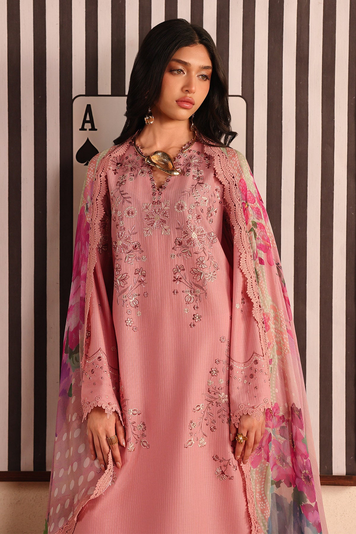 Nureh | Raha Lawn | NE-249, image 3