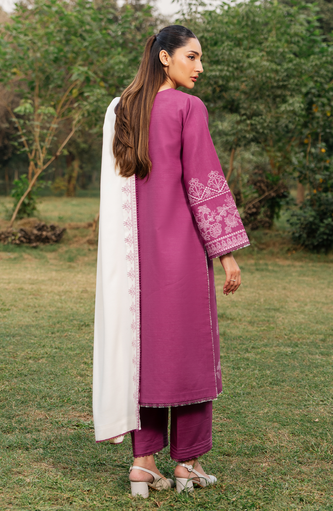 Seran | Enchanted Winter 25 | Lysera