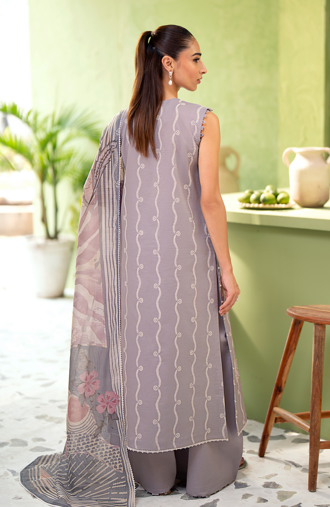 Seran | Artisan Lawn 25 | GRIS