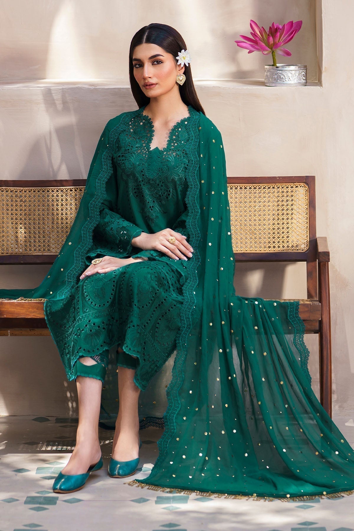 Nureh | Bazaar Lawn | NS-135