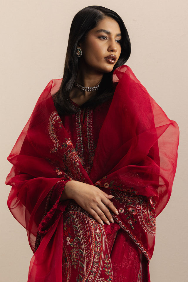 Zara Shahjahan | Festive 26 | Aarzina-3