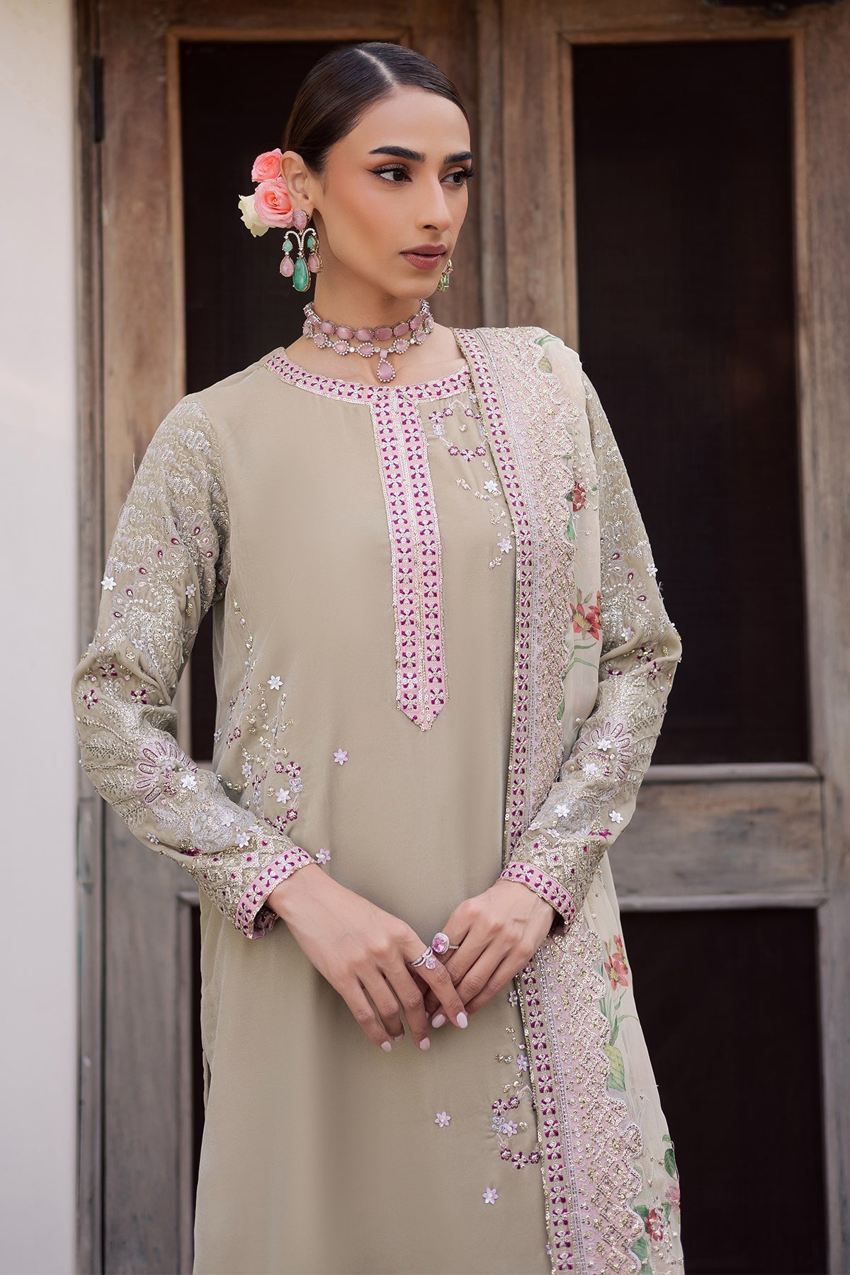 Nureh | Maya Velvet | NW-119-4