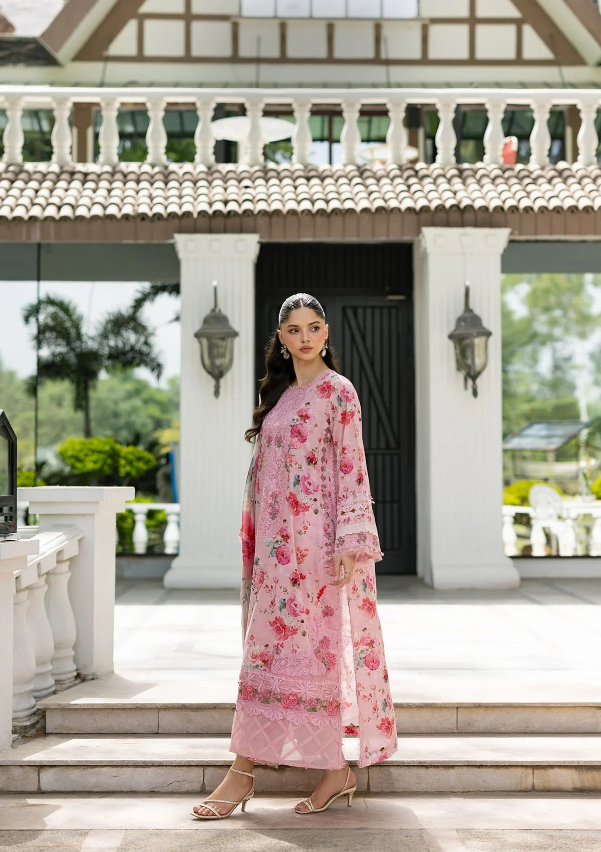 Elaf Premium | Signature Embroidered Lawn with Chiffon Collection 26 | ESG-4B MIRA, image 4