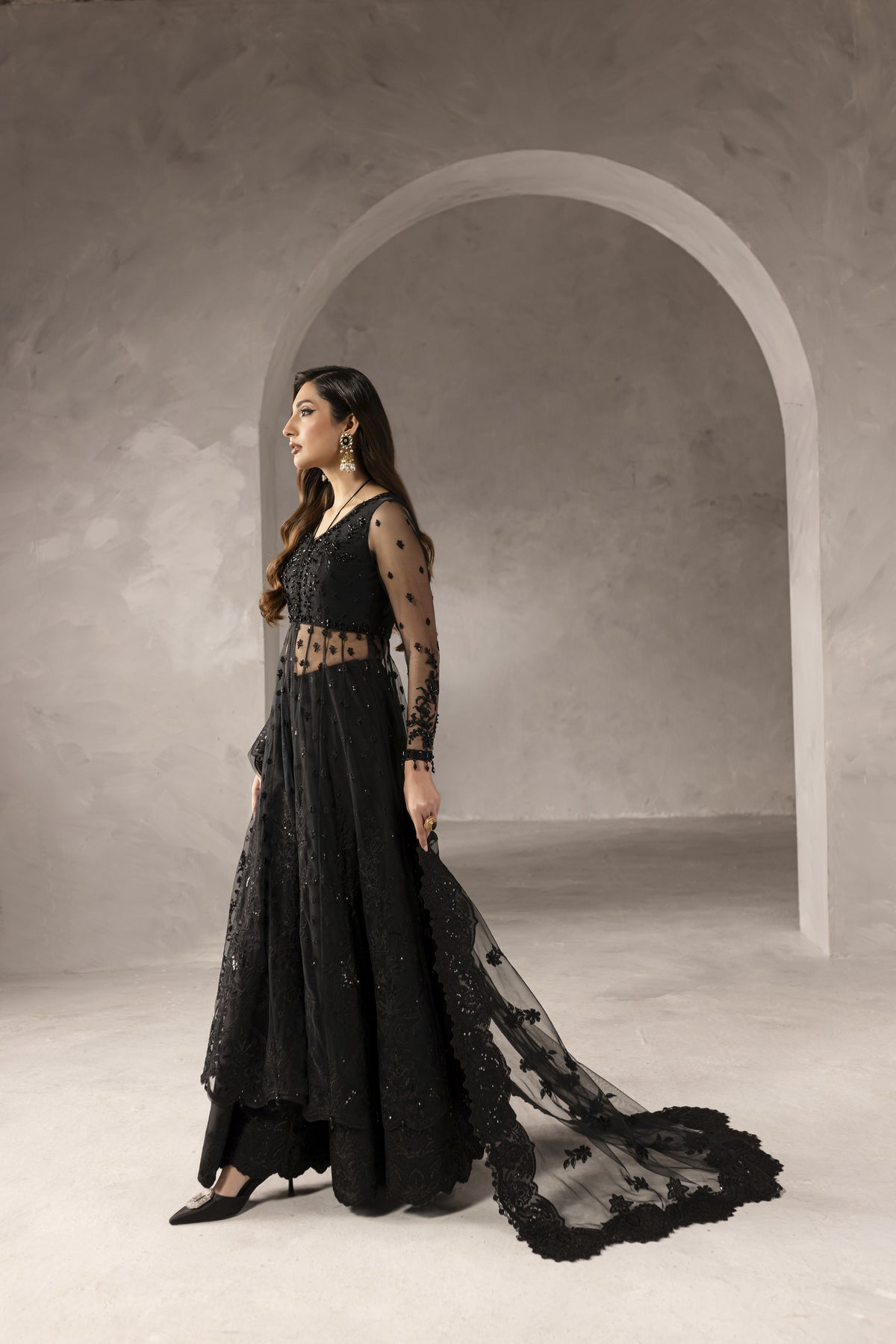 Imran Ramzan | Elysee Wedding Formals |  Amour de Noire, image 4