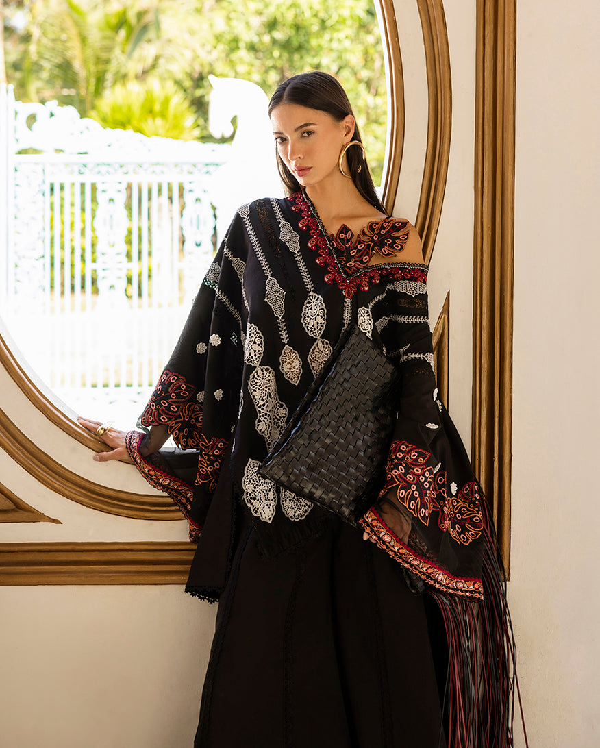 Esmel | Mon Tresor Luxe Lawn 26 | Amor Omnia Vincit, image 4