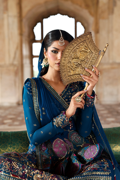 Emaan Adeel | Romansiyyah Luxury Formals | ZARQ