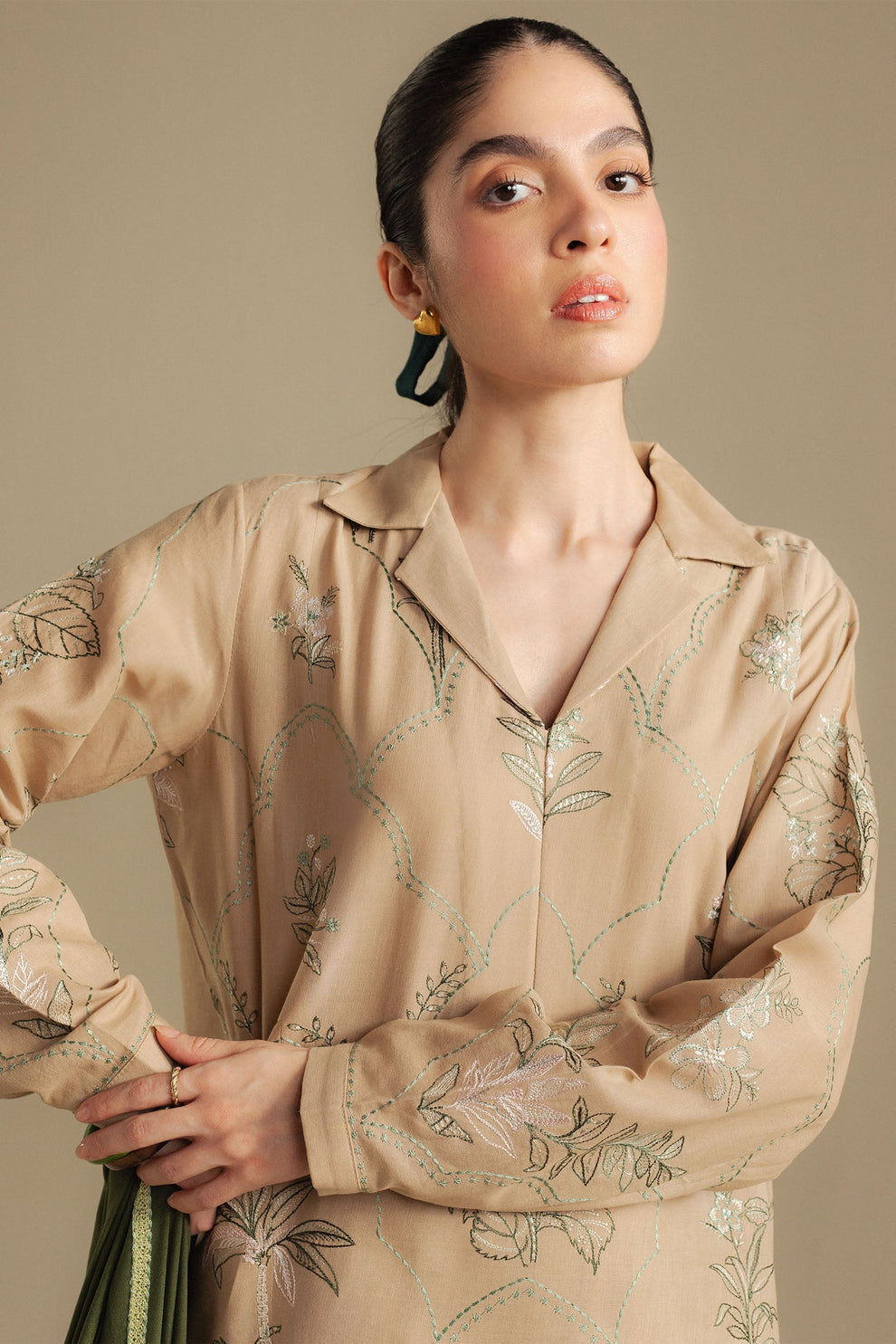 Zara Shahjahan | Coco Winter 25 | Amber-1A, image 5