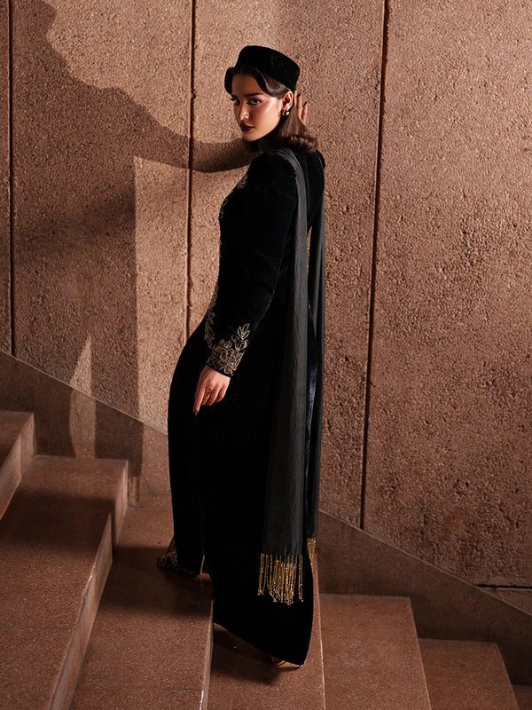 Caia | Luxury Velvet Edit 25 | Eclipse