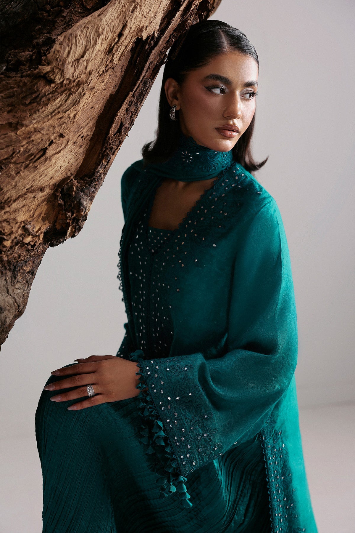Afrozeh | Slate Ready to Wear | Valentena, image 4