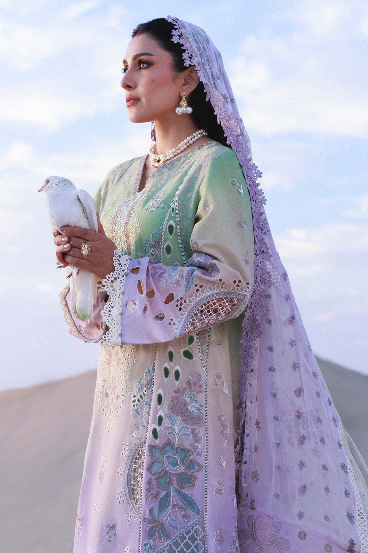 Nureh | Aman Luxe | Emelfie NE-228, image 3