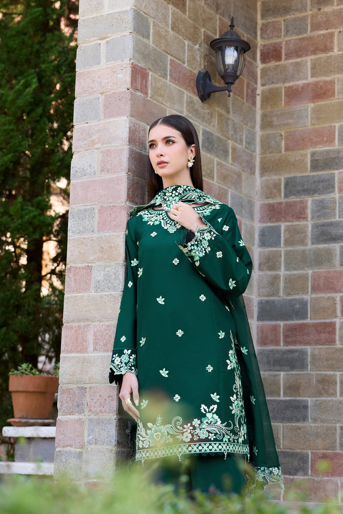 Farasha | Sorine Summer 26 | Green Elegance-4