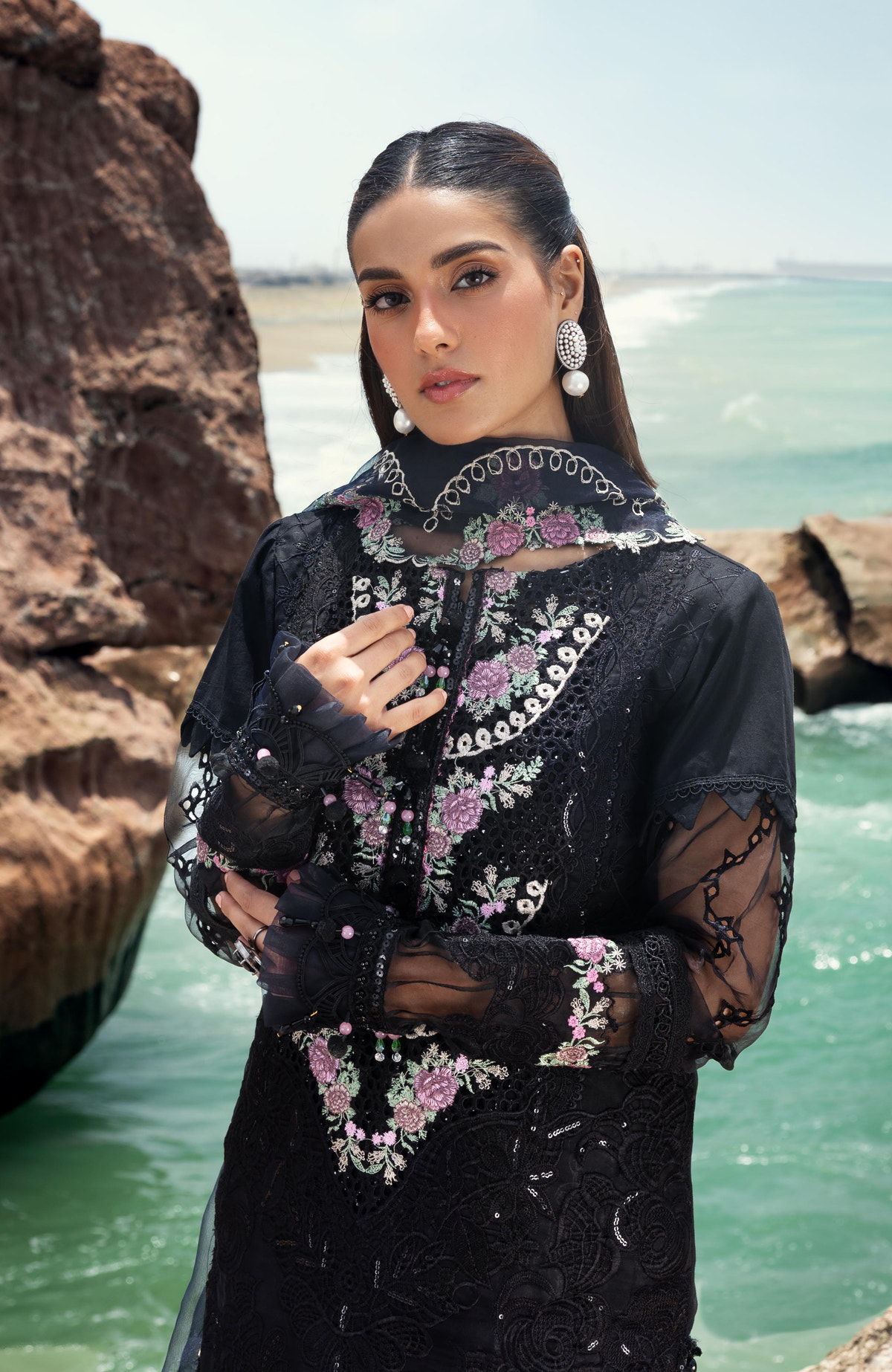 Al Zohaib | Mahiymaan Luxury Lawn 26 | MLL-26-03, image 3
