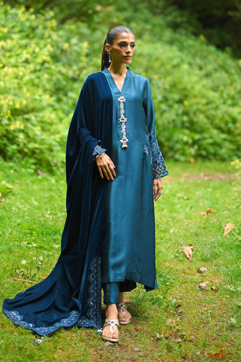Hue Pret | Farasha Luxury Winter | Mina -  Hue Pret Ladies Clothes - Original Designer Dress - House of Maryam