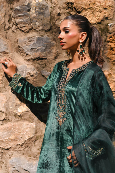 Hue Pret | Farasha Luxury Winter | Yasma -  Hue Pret Ladies Clothes - Original Designer Dress - House of Maryam