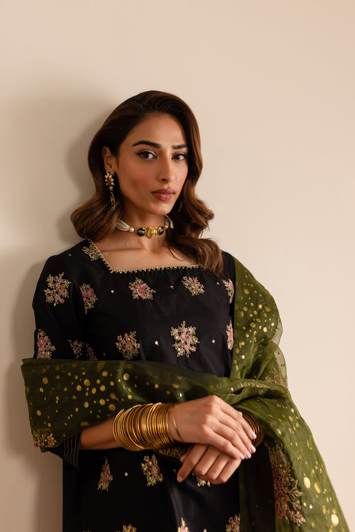 Batik | Reception Luxe Edit | Yildiz -  Batik Ladies Clothes - Original Designer Dress - House of Maryam
