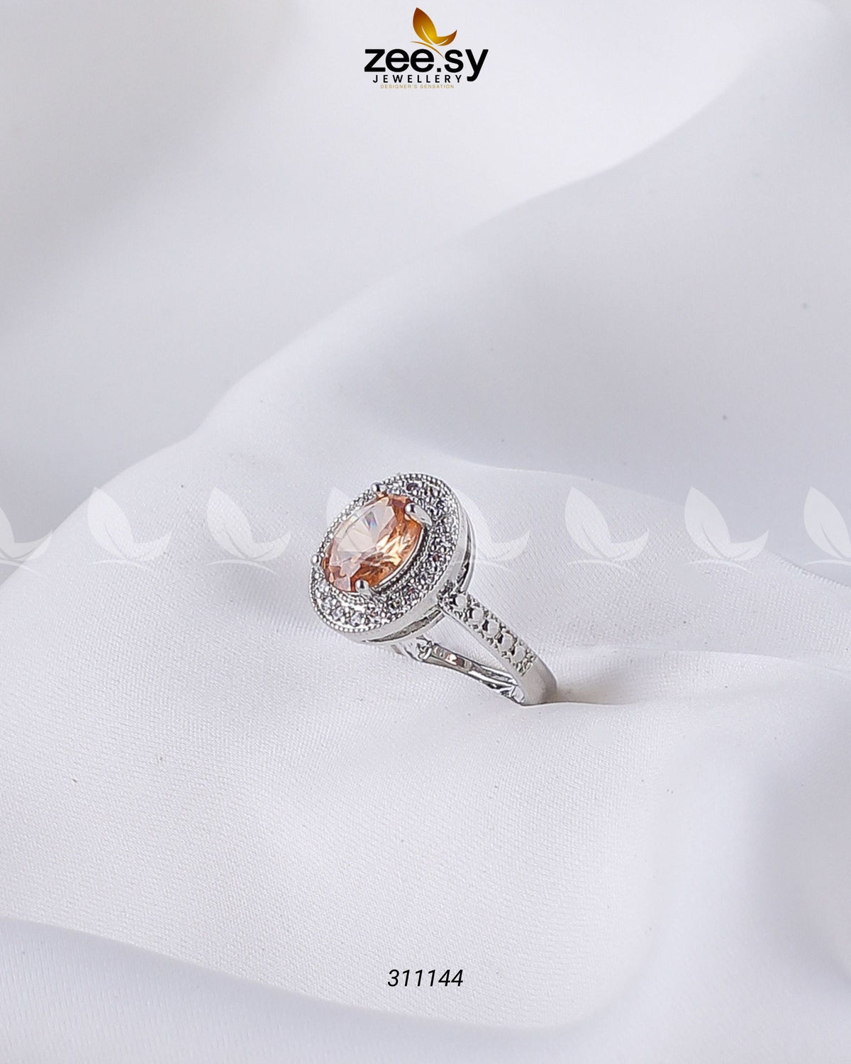 Lobelia Rings -  Zeesy Finger Ring - Original Designer Dress - House of Maryam