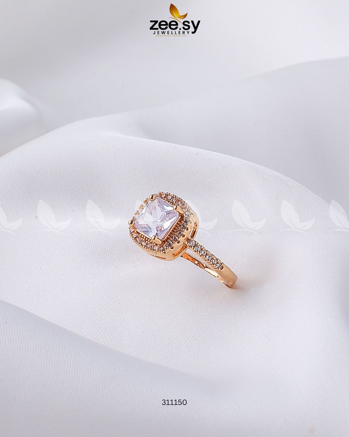 Ember Glow Rings -  Zeesy Finger Ring - Original Designer Dress - House of Maryam