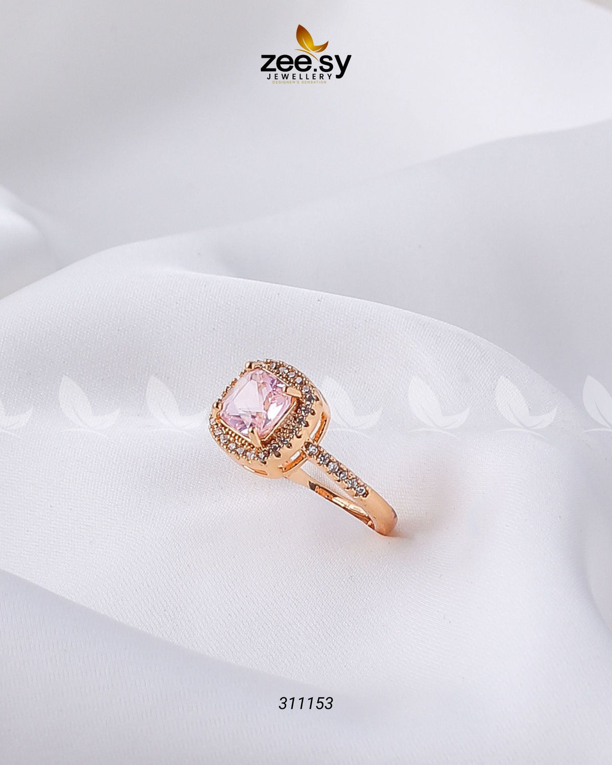 Ember Glow Rings -  Zeesy Finger Ring - Original Designer Dress - House of Maryam