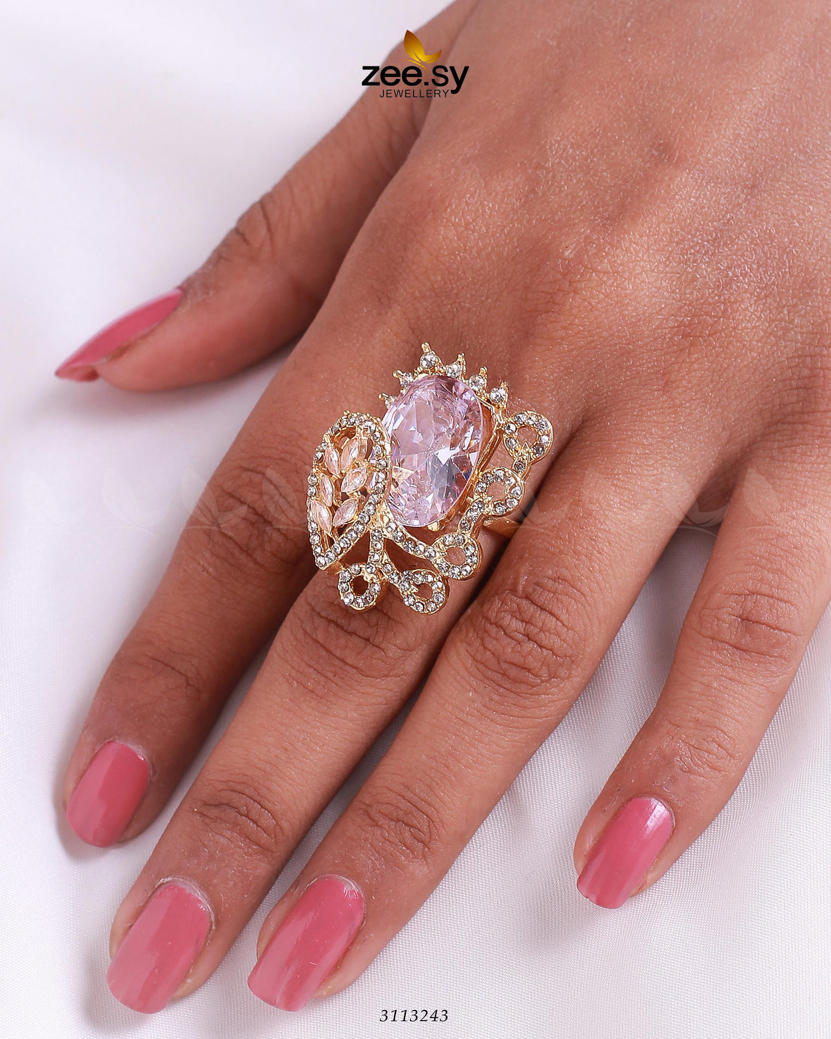 Croton Ring -  Zeesy Finger Ring - Original Designer Dress - House of Maryam