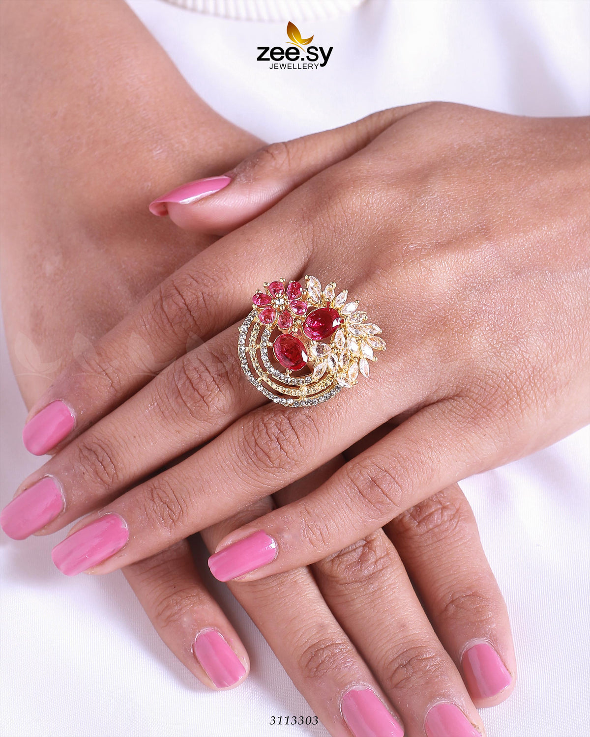Zoya's Ring -  Zeesy Finger Ring - Original Designer Dress - House of Maryam