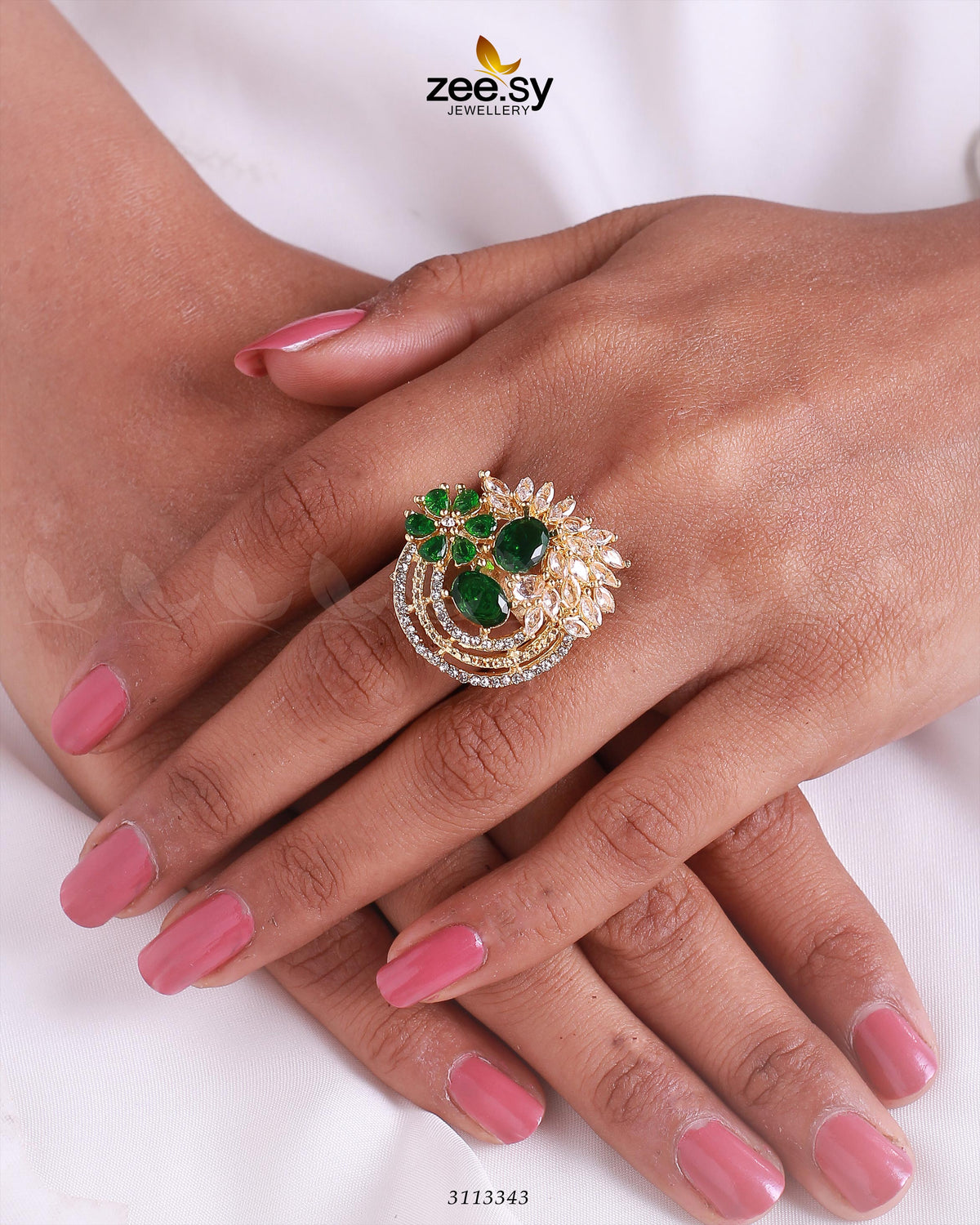 Zoya's Ring -  Zeesy Finger Ring - Original Designer Dress - House of Maryam