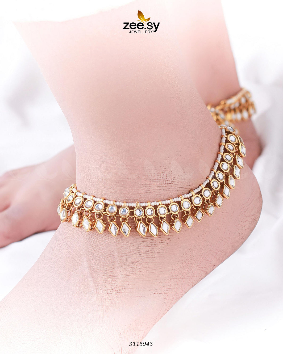 Tsavorite  Anklet -  Zeesy Anklets - Original Designer Dress - House of Maryam