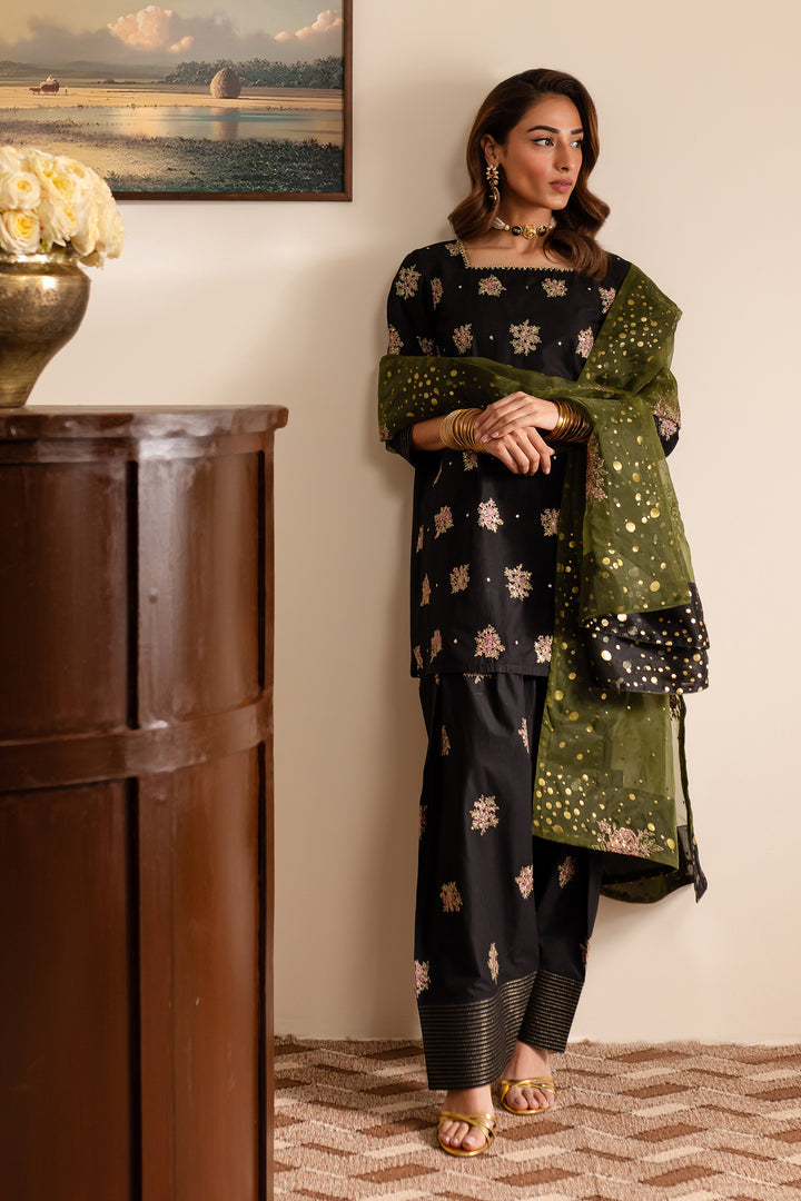 Batik | Reception Luxe Edit | Yildiz -  Batik Ladies Clothes - Original Designer Dress - House of Maryam