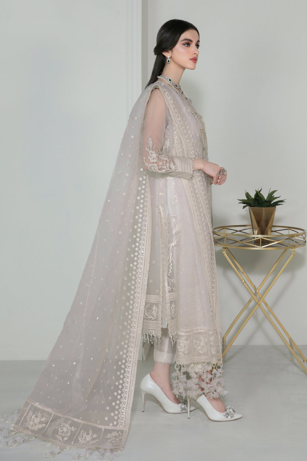 Baroque | Formals Collection | EMBROIDERED ORGANZA UF-186-4