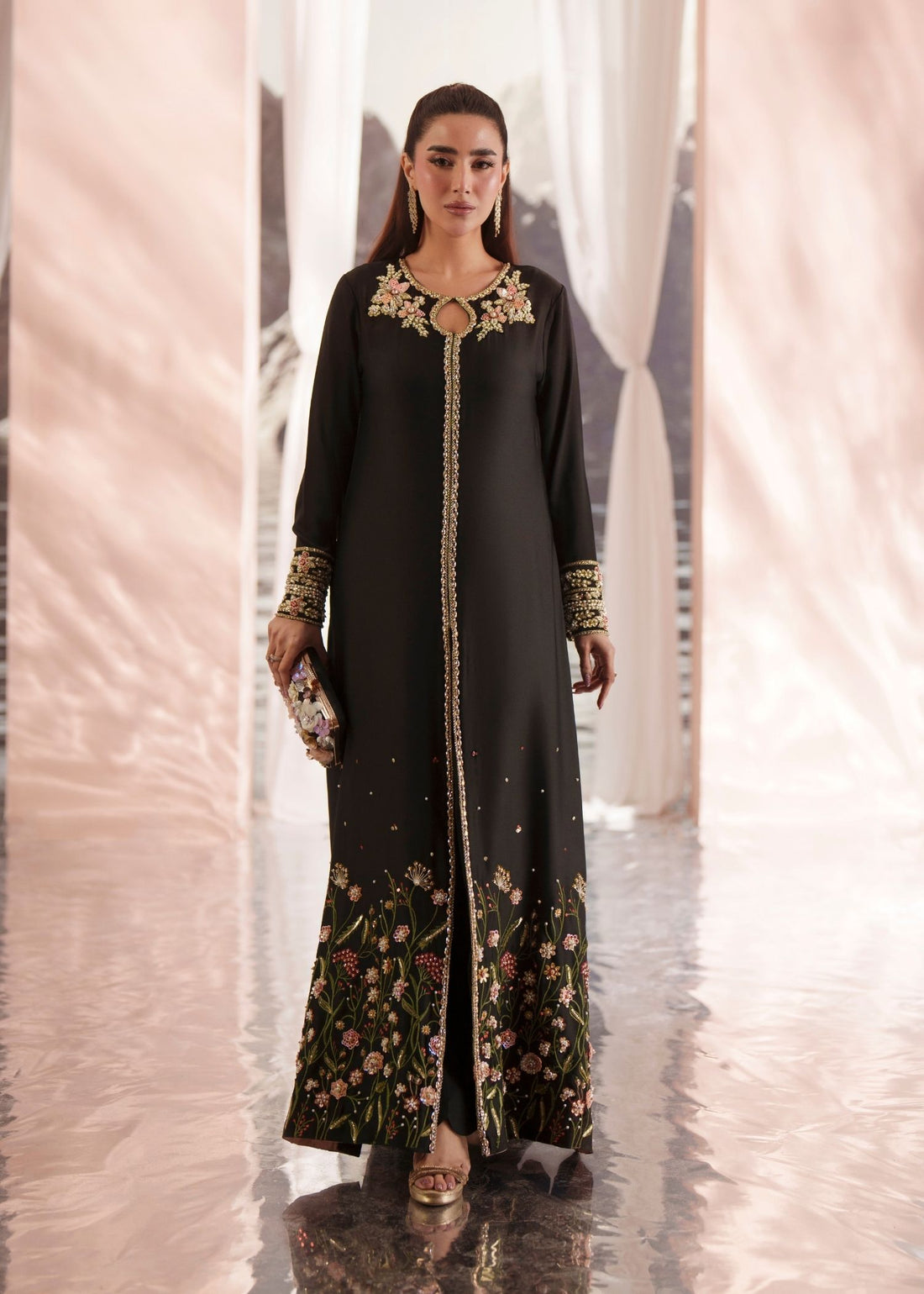 Mehak Yaqoob | Enchante Luxe Edit | MUSE-4