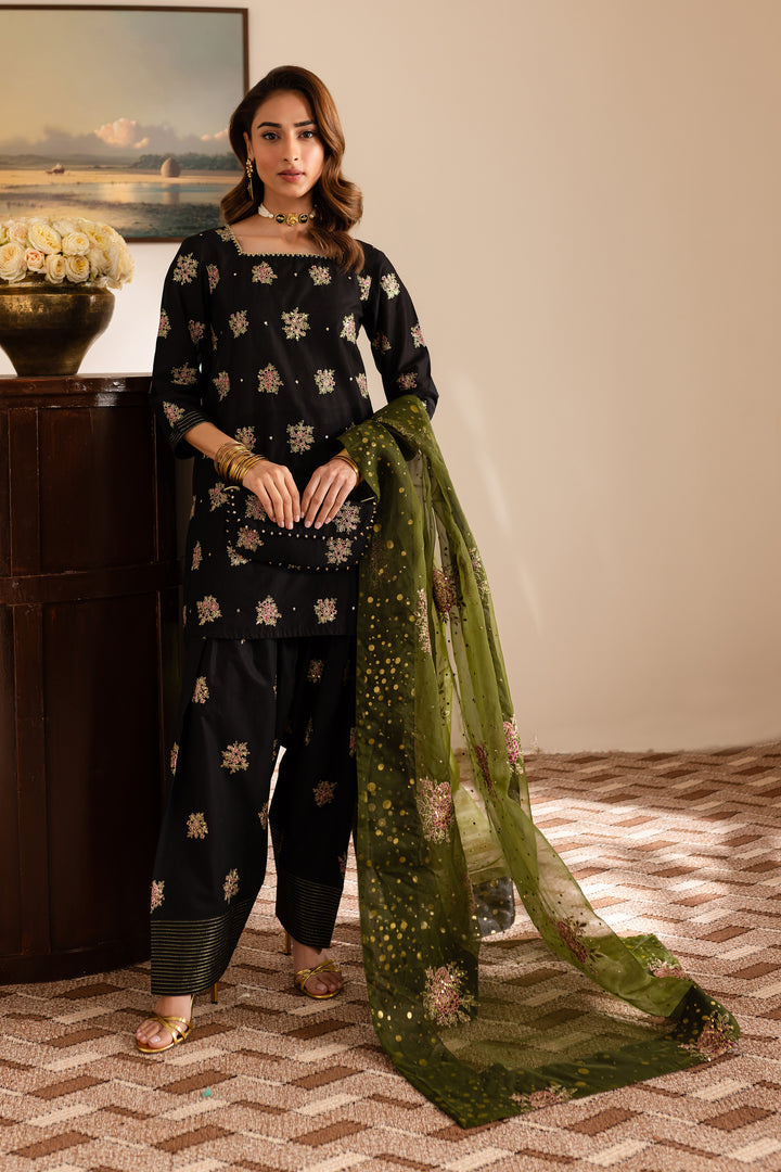 Batik | Reception Luxe Edit | Yildiz -  Batik Ladies Clothes - Original Designer Dress - House of Maryam