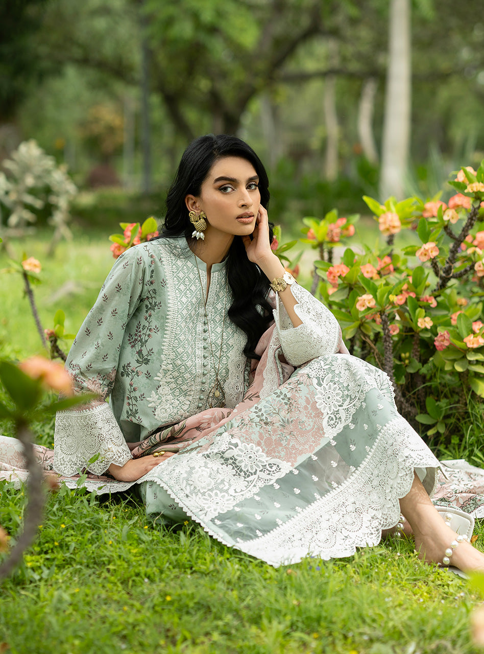 Zainab Chottani | Luxe Lawn 26 | Ivie - 13-7