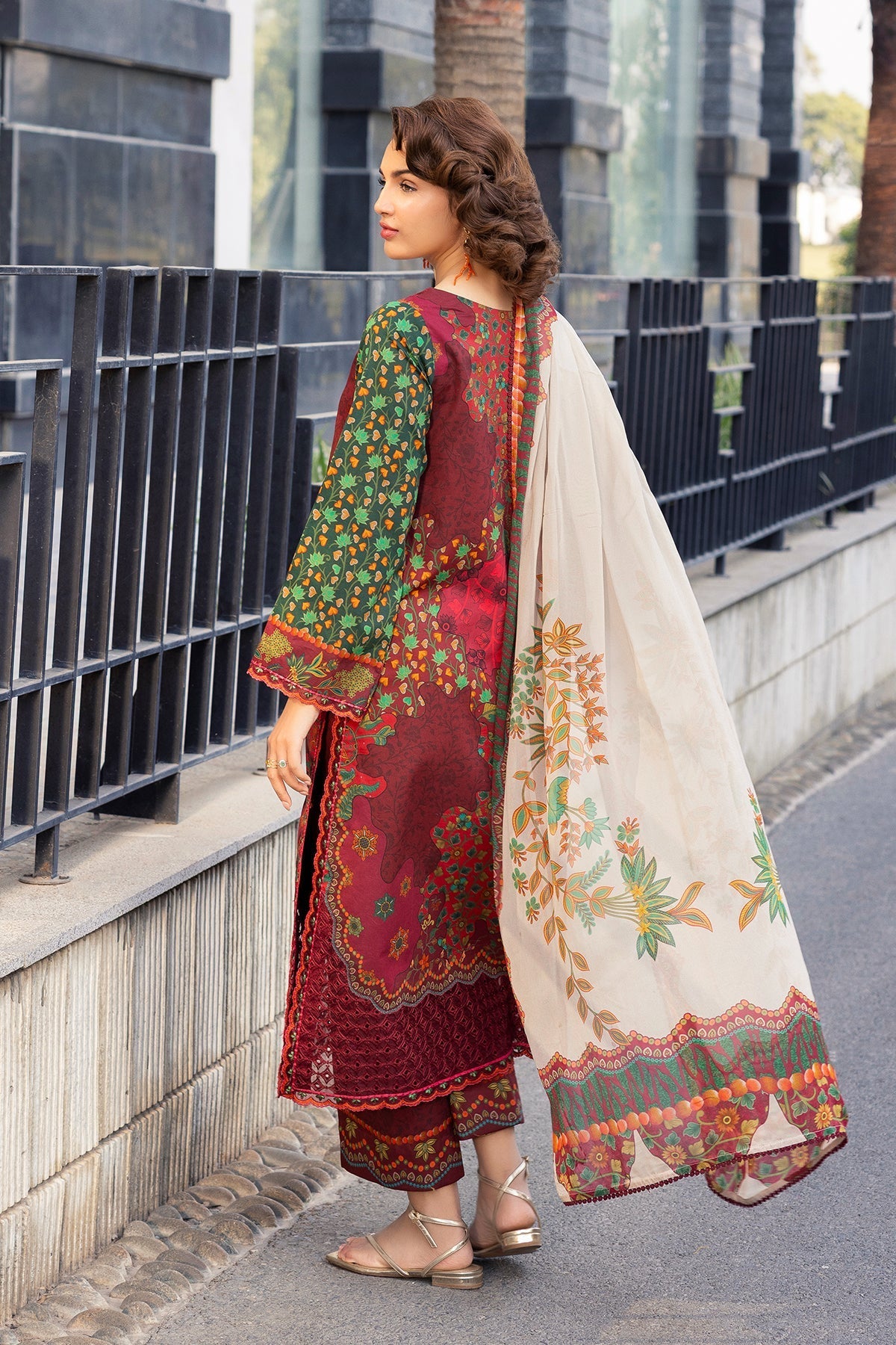 Charizma | Aniq Lawn | AN6-06, image 2